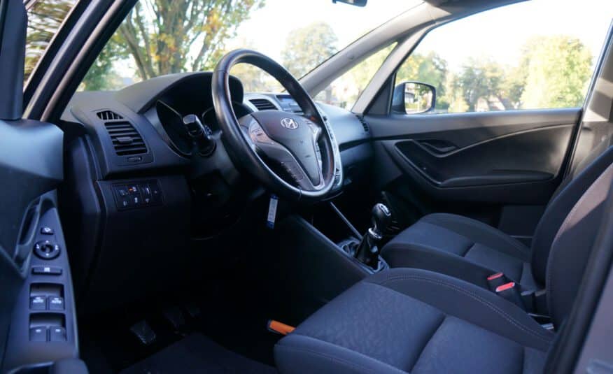 Hyundai iX20 1.4i 16v Go! Navigatie Camera Airco Trekhaak!