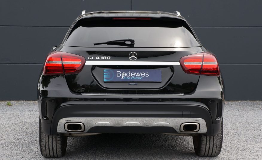 Mercedes-Benz GLA 180 7G-DCT Business Sol. AMG Navi Cam PDC!