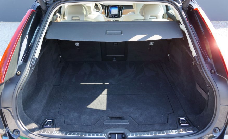 Volvo V90 T5 Aut. 250pk Inscription Pano Pilot Assist LED !
