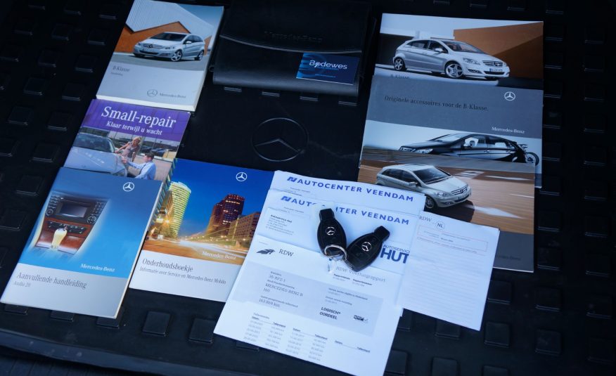 Mercedes Benz B-Klasse B160 BlueEff Business Class Airco PDC
